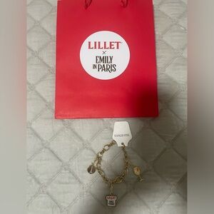 Emily in Paris NYC Pop Up - Stainless Steel Charms Bracelet, bag